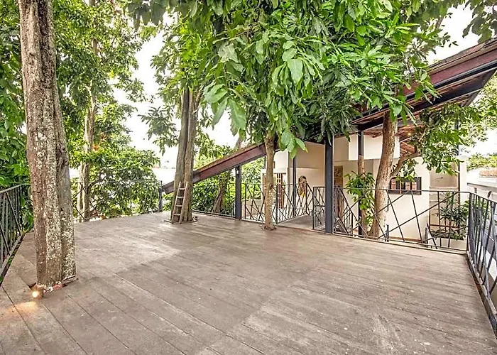 ホテル Ba 10 2 Bedroom - Stylish 2-br With Pool, 800m Canggu