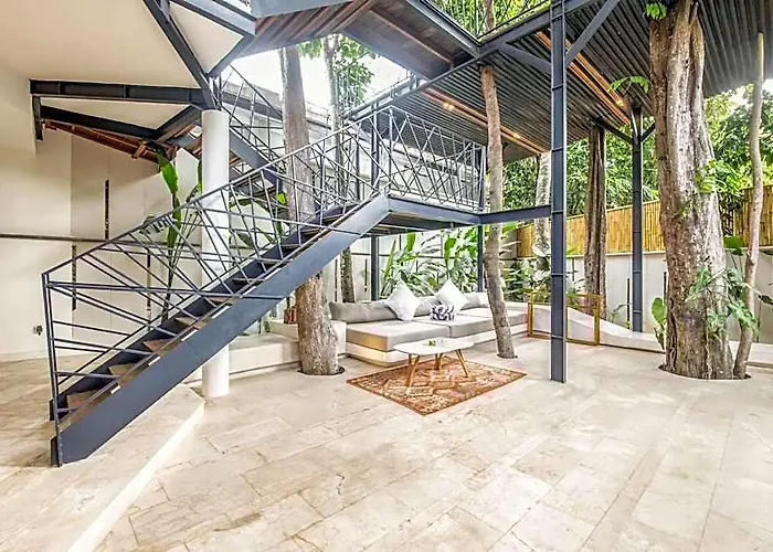 ホテル Ba 10 2 Bedroom - Stylish 2-br With Pool, 800m Canggu *