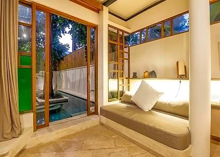 ホテル Ba 10 2 Bedroom - Stylish 2-br With Pool, 800m Canggu